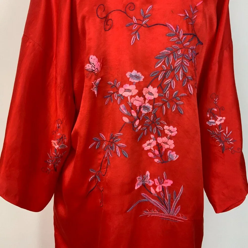 Vintage 50s - 60s Silk Layered Red Embroidered Kimono Robe Sz M - Picture 6 of 16